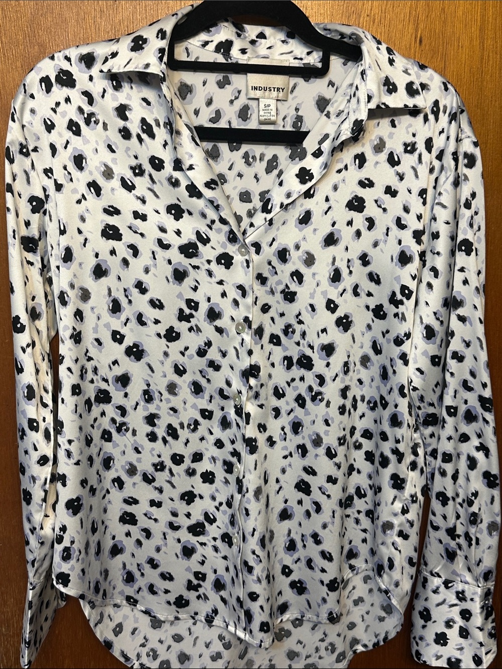 Leopard Print Button Down Shirt Size Small - Industry